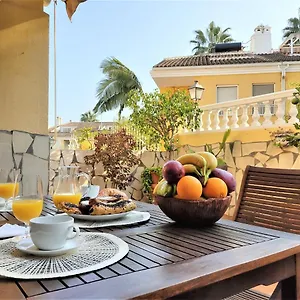 Chalet Adosado En , Torre Del Mar España